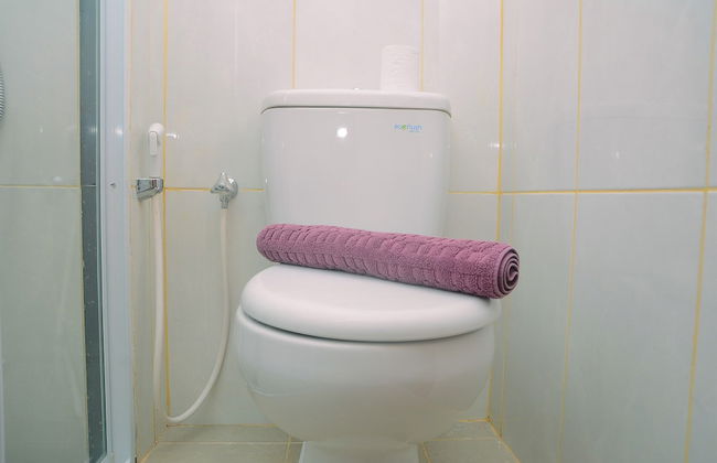 Cozy and Simple Living 1BR Grand Kamala Lagoon Apartment - Foto 18