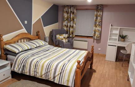 One bedroom self-contained accommodation - Foto 19