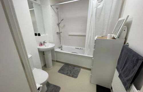 2 Bed-sleeps4-parking-balcony-nearcitycentre - Foto 29