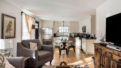 Go Skiing or Hiking from an Enchanting, Light-Filled Home - Foto 3, Other