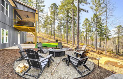 Gated Community w/ Perks: North Carolina Hideaway - Photo 27