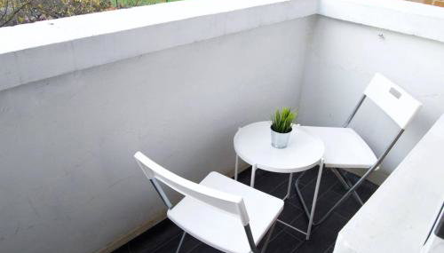 Modern 1 Bedroom in Shadwell With Balcony - Foto 5