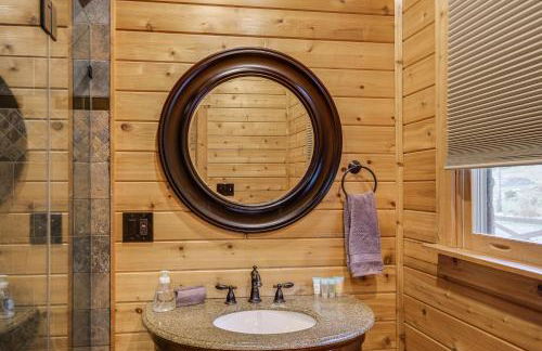 Idyllic Mtn Retreat with Hot Tub Near Shenandoah NP! - Foto 17