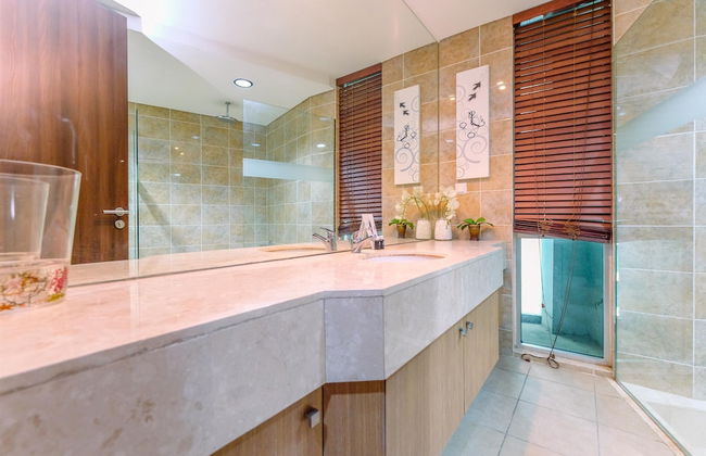 Spacious 3Br At Kemang Village Apartment - Foto 20