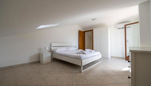 Appartamento Cerrano - Photo 3, towels, wardrobe