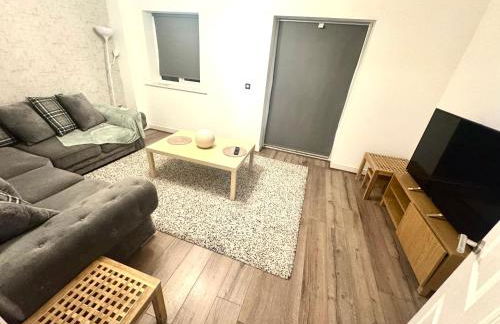 Cosy Modern 3-Bed Near Etihad, COOP Arena - AO arena and City Center - Foto 8