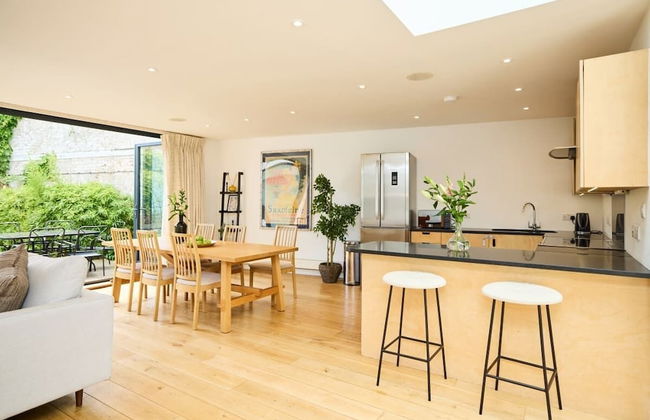 The Putney Wonder - Dazzling 3bdr Flat With Garden - Foto 9