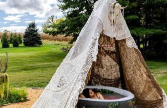 Thoughtfully Design Cottage with Breathtaking Indoor and Outdoor in Maryland - Photo 4