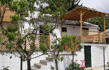 Panthea Residence - Photo 30