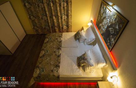 Villa Four Seasons, heated pool and 3 en-suite bathrooms - Foto 44