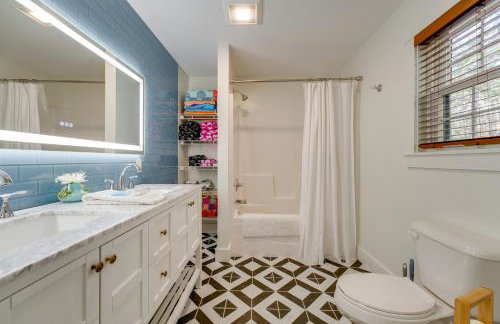 Beaches, Golf and More Family Home on Frye Island! - Foto 19