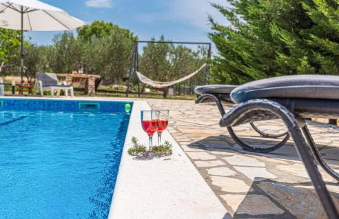 Three-Bedroom Holiday Home In Lozovac - Foto 17
