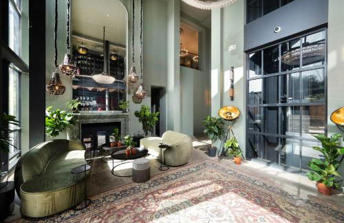 The Hill by Nestor - Photo 1