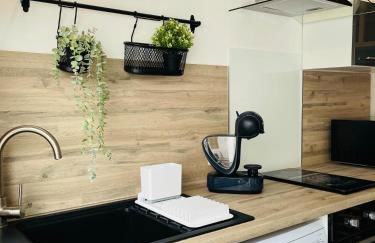 BE MY APPARTS, Studio de charme "LE CARILLON", DOUAI, Coeur de ville - Foto 2