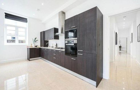 2 Bed, parking, 22mins-Central London, 15mins-LHR - Photo 4