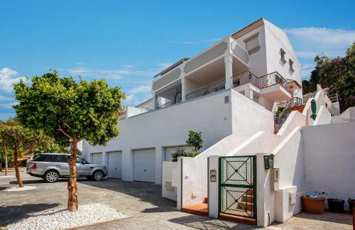 Luxury Apartments with private swimming pool - Photo 22