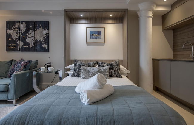 Chocolets - The Kitkat Suite - Photo 8