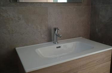 Piso en Pontedeume enfrente hotel Eumesa - Photo 9