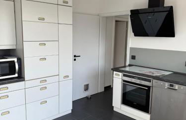 Stilvolles Retreat mit Loggia & 2 Schlafzimmern - Foto 9