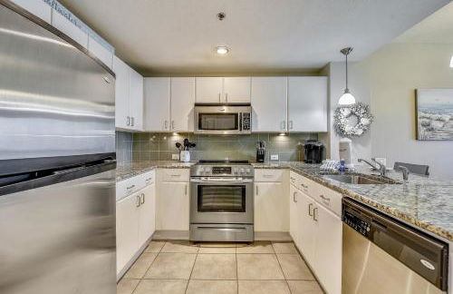 Grand Panama Beach Resort #908-1 by Book That Condo - Photo 16