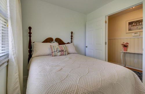 Home with Hot Tub and Deck about 3 Mi to Ark Encounter! - Foto 15