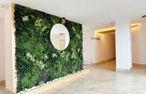 Apartamento con piscina frente al mar en Mojácar playa para familias y parejas de más de 30 años - Foto 2