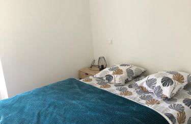 Maison individuelle à Chanac 2 Chambres 1 canapé lit Wifi Gratuit - Foto 10