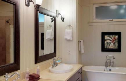 F211 Second Floor 3-bedroom Poolside Lanai - Foto 15