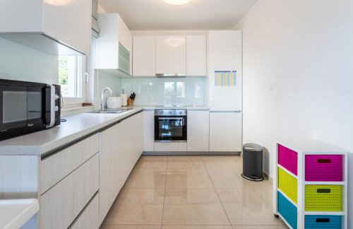 Villa Ana perfect for families with kids and groups,House with heated Pool - Photo 5