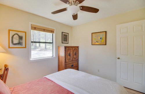 Dock and Water-View Deck Home on Lake Dardanelle - Foto 15