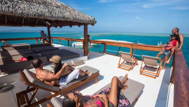 Cloud 9 Day Trip - Photo 3, Take in the beautiful Fiji sun