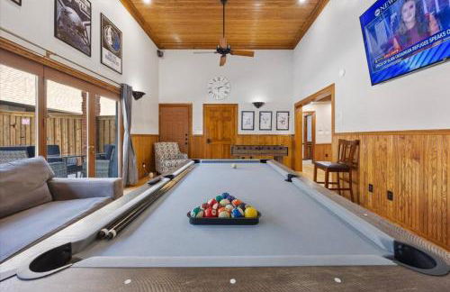 Texas Country Oasis | Near Stockyards & Arlington - Photo 7