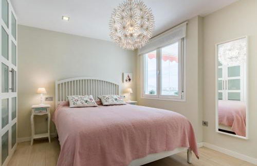 Sorolla 105, luxury, beach, free parking, all services, quite neighborhood, SO - Photo 15