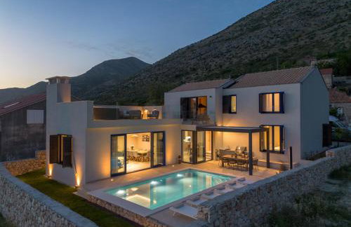 Villa La Miel - Photo 1