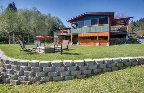 Puget Sound Views, 8.5 Acres! Luxury Outdoor Oasis - Foto 2