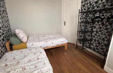 Maison cosy proche gare SNCF 2 chambres - Foto 12