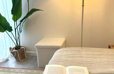 Chez Grand-Mère Elegant Vintage Apartment with Free Parking - Foto 8