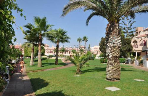 Precioso dúplex con piscina, en 1ª linea de playa - Foto 68