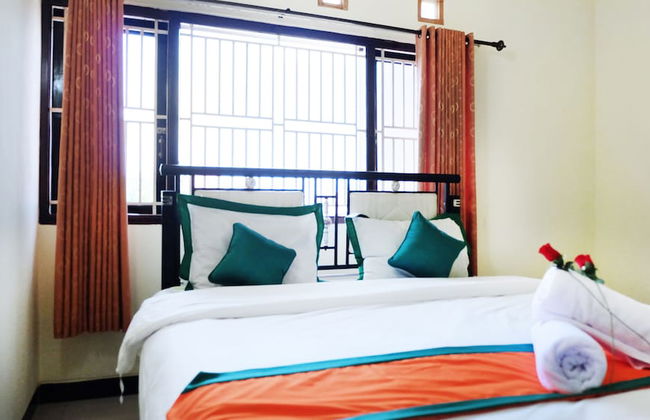 Homestay Tegal Kota by Simply Homy - Photo 3