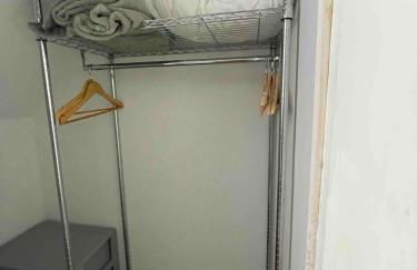 Cozy Home near O HARE fast internet 6 cars parking space - Foto 17