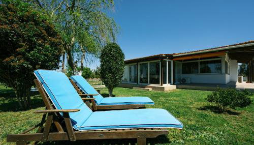 Stella's Holiday Resort - Foto 2, Garden, sunbed, Garden view