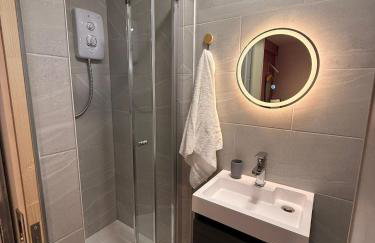 124B Modern Suite 1 bedroom apartment - Foto 4