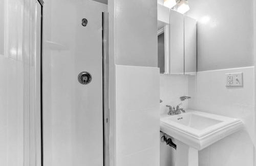 Gramercy Apartment - 3BR 2BA Modern Central - Foto 19