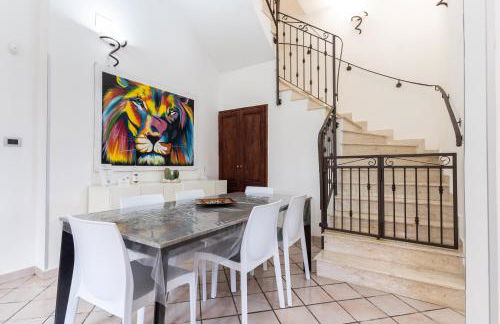 Deep Blue Sea - Photo 6