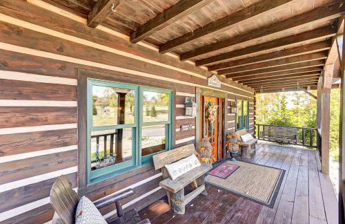 Large Log Cabin Chalet w/ Hot Tub - Horses & Lake! - Foto 62