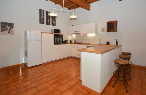 Maison Le Neuf Tarascon avec garage privé - Foto 10