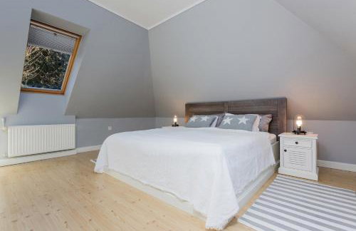 Mon Plaisir - Photo 57