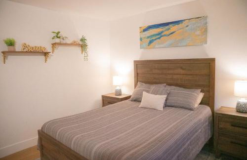 1 Block from Beach - Steps from Restaurants & Shops - Foto 10