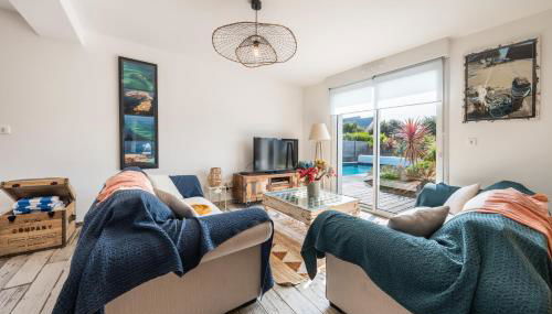 Villa avec piscine privée, sauna, jardin et parking - Foto 4