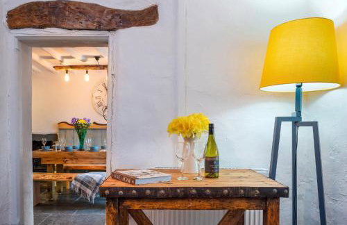 Farmhouse with Log Fire & On-Site Dog Field - Foto 21